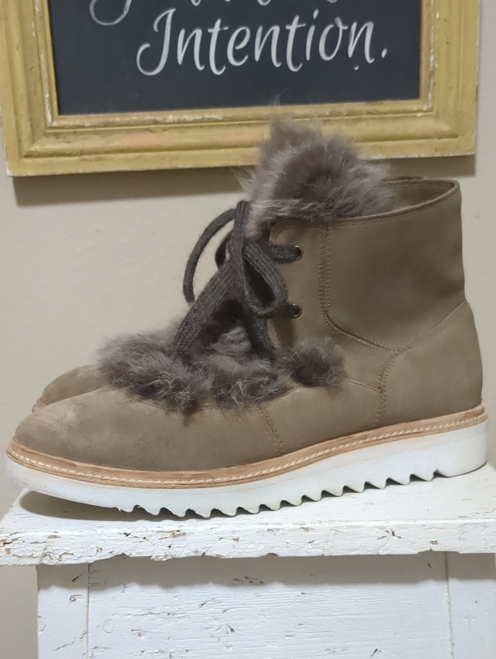 Johnston& Murphy Women's Taupe Suede Lace-Up Fur Ankle Boots